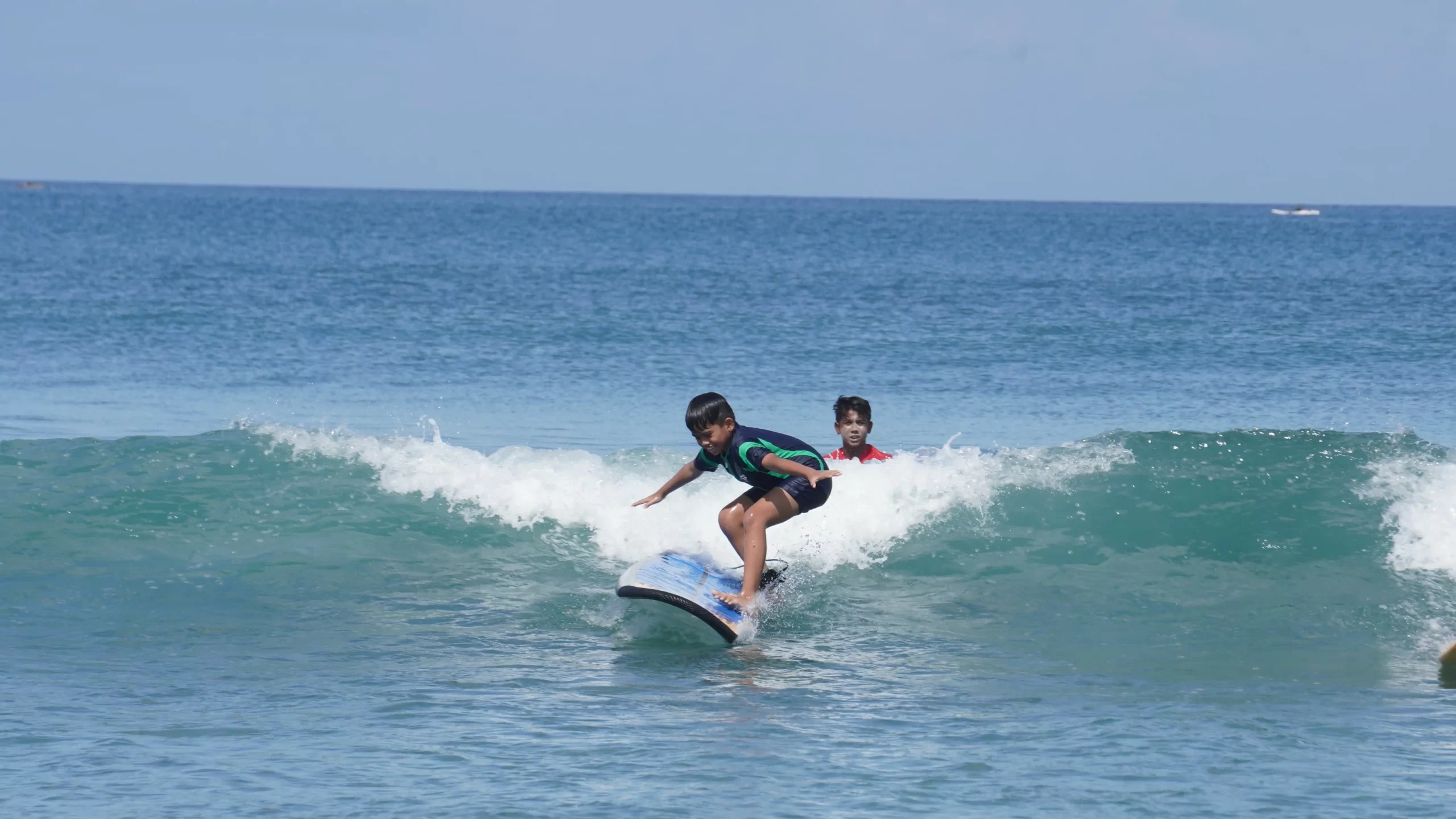 Premium Kids Surf Lesson